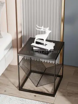 Staliukas mažas minimalistinio dizaino prasme high-end jausmą, plotis 40cm modernus minimalistinio spintelę kaustytomis geležies miegamojo lovos