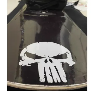 Punisher Atspindintis Šalmas Motociklo Bako Lipdukas Lipdukai Automobilio Lipdukas Kūrybos Vandeniui Vinilo Lipdukas Automobilių Reikmenys 10x7.7cm