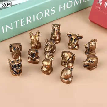1Pc 1:12 Miniatiūriniai Lėlių Kinų Zodiako Vario Galvos Žiurkė, Jautis, Tigras, Triušis Dragon Micro Kraštovaizdžio Ornamentu Scenos Dekoracija
